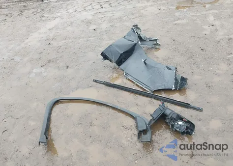 2017 Ford Edge Sel z USA, uszkodzony, nr VIN 2FMPK4J91HBB93746